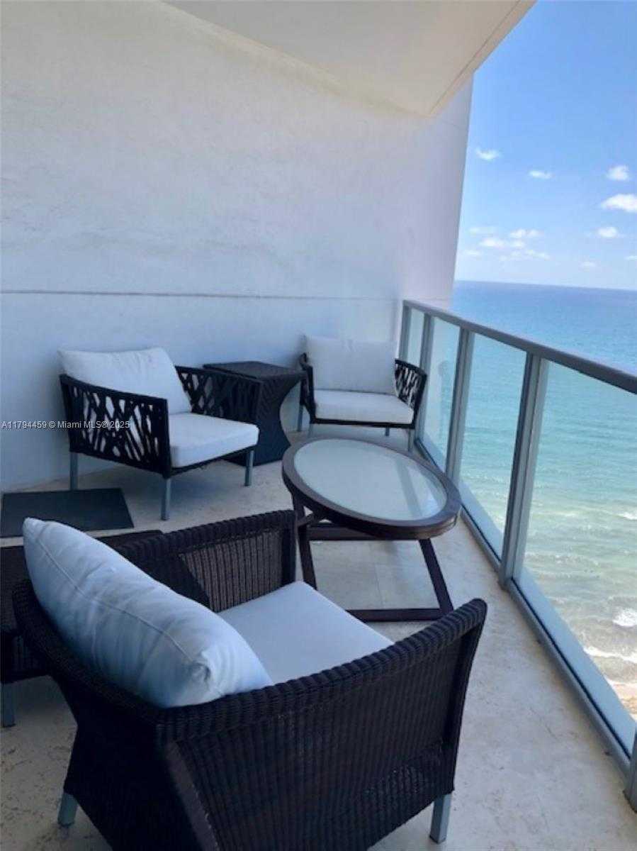Small Image of 3101 SOUTH OCEAN DR #2406, Hollywood Number 26