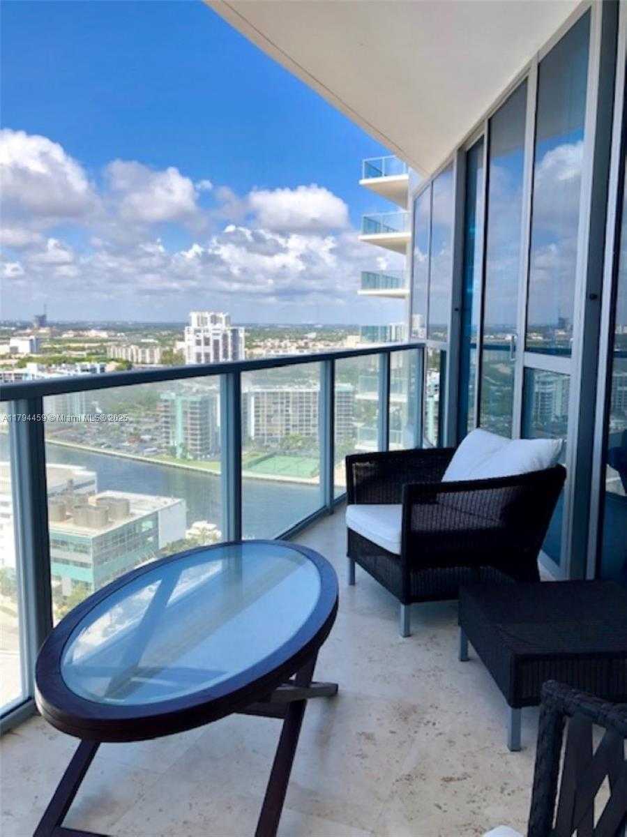 Small Image of 3101 SOUTH OCEAN DR #2406, Hollywood Number 27