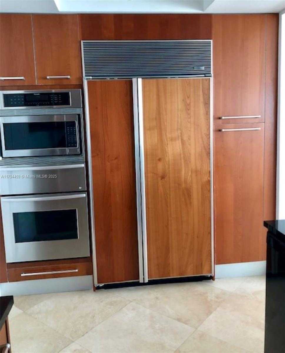 Small Image of 3101 SOUTH OCEAN DR #2406, Hollywood Number 7