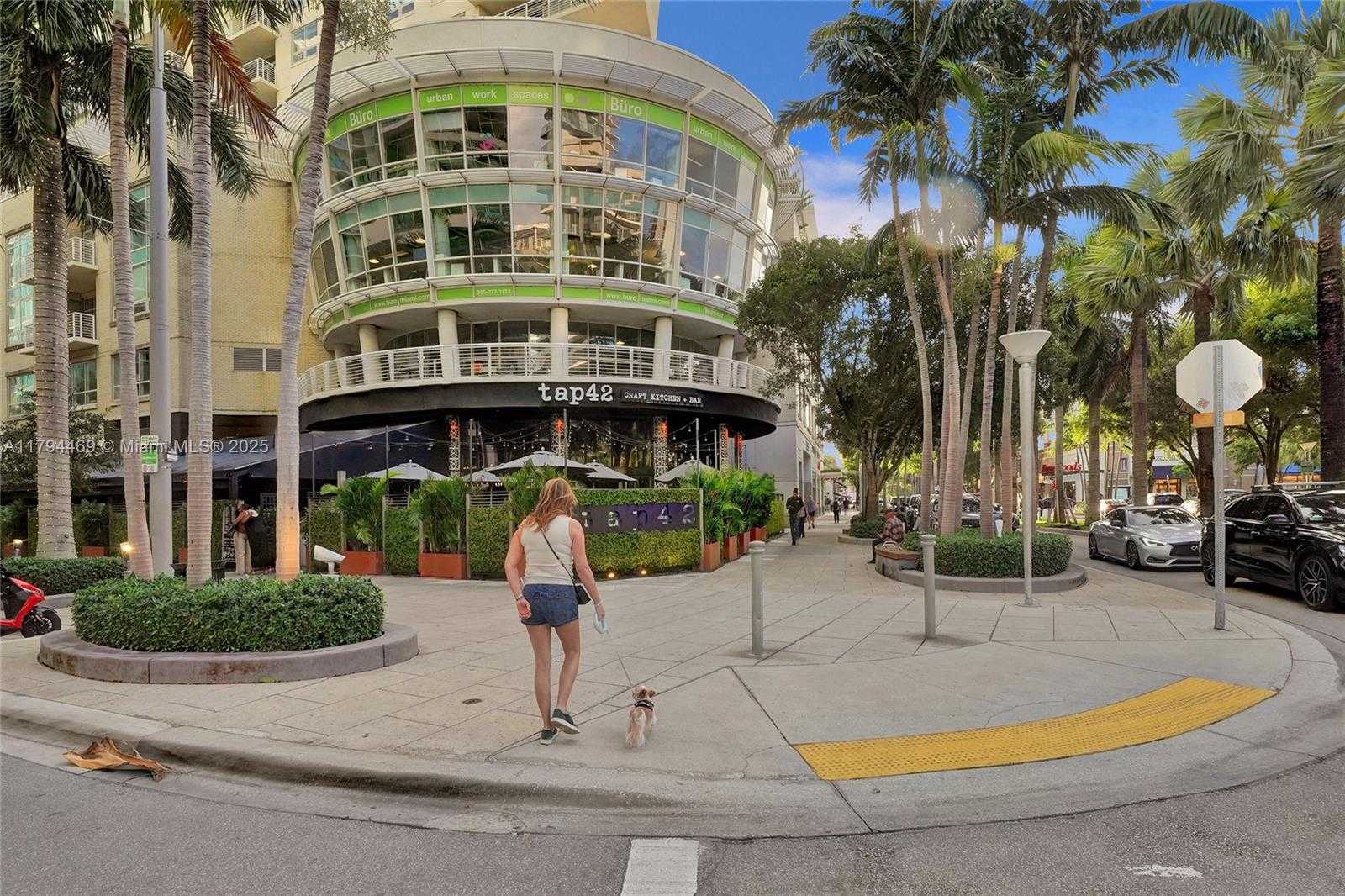 Small Image of 3301 NORTH EAST 1ST AVE #H1807, Miami Number 45
