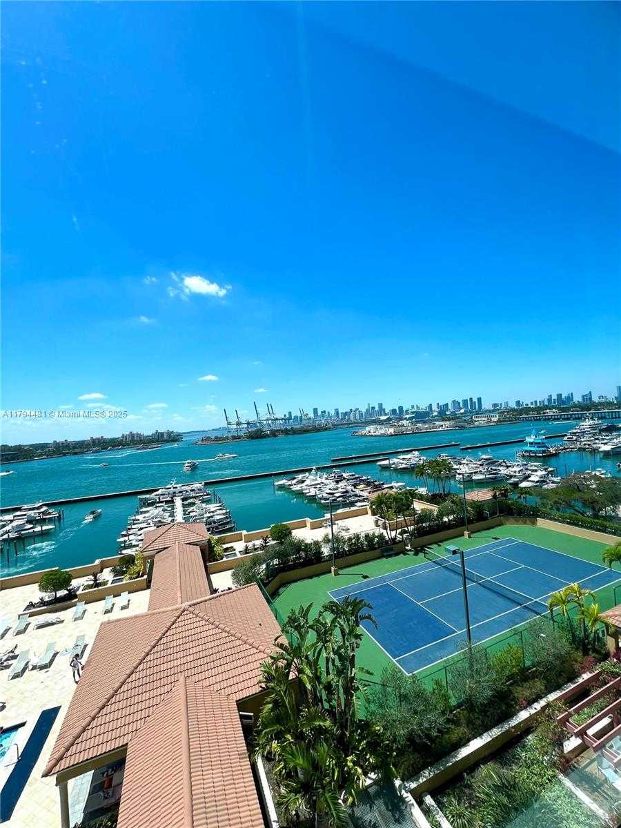Small Image of 90 #1106, Miami Beach Number 11