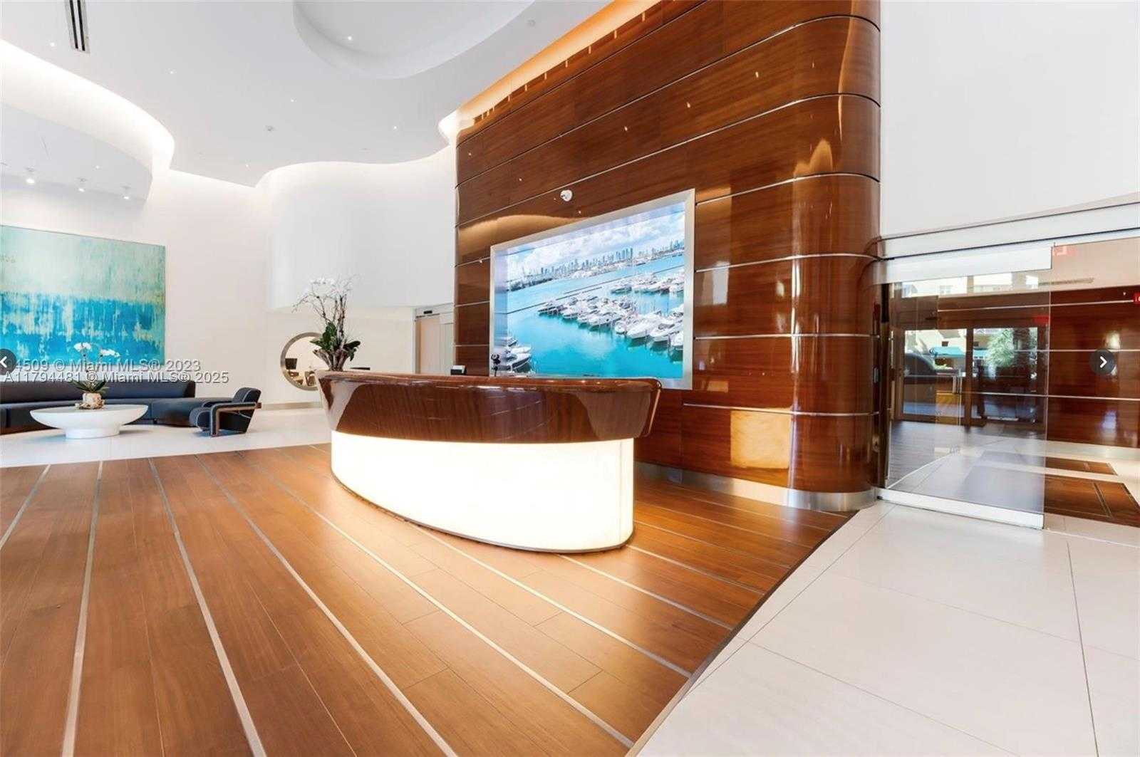 Small Image of 90 #1106, Miami Beach Number 15