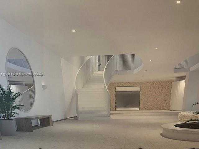 Small Image of 5555 COLLINS AVE #4B, Miami Beach Number 43