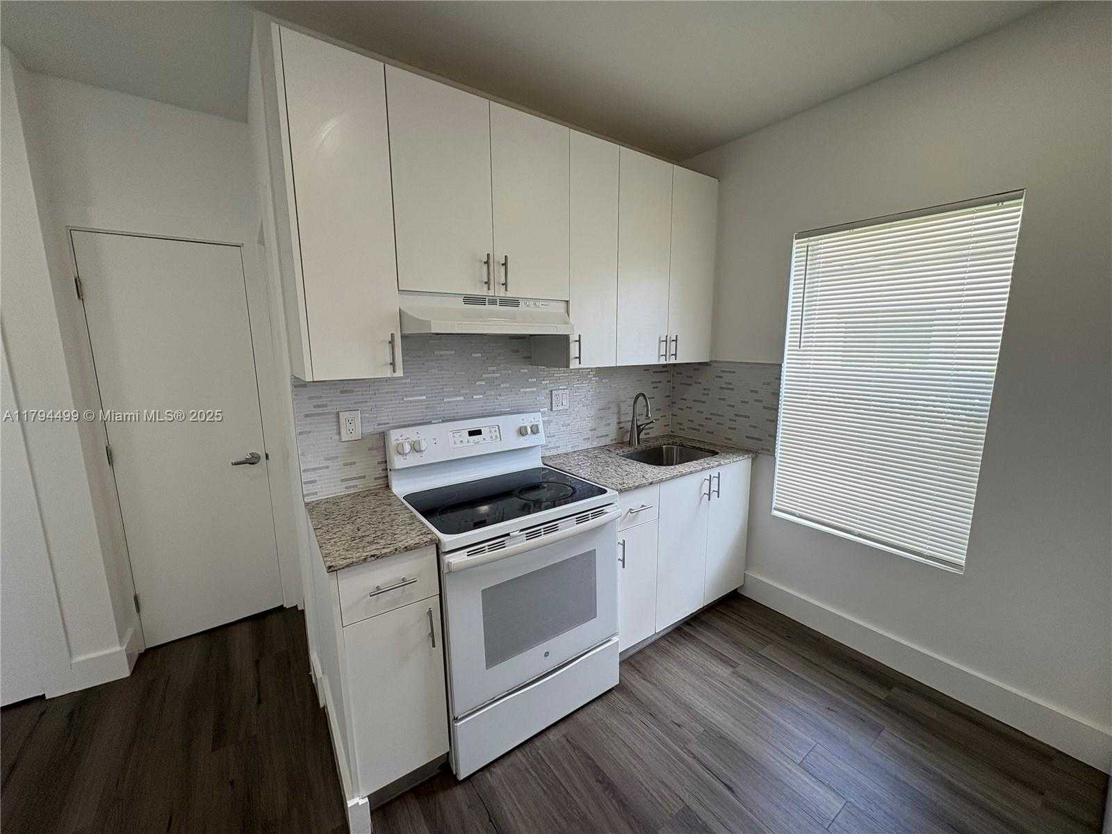 Small Image of 3237 SOUTH WEST 4TH ST #1, Miami Number 7