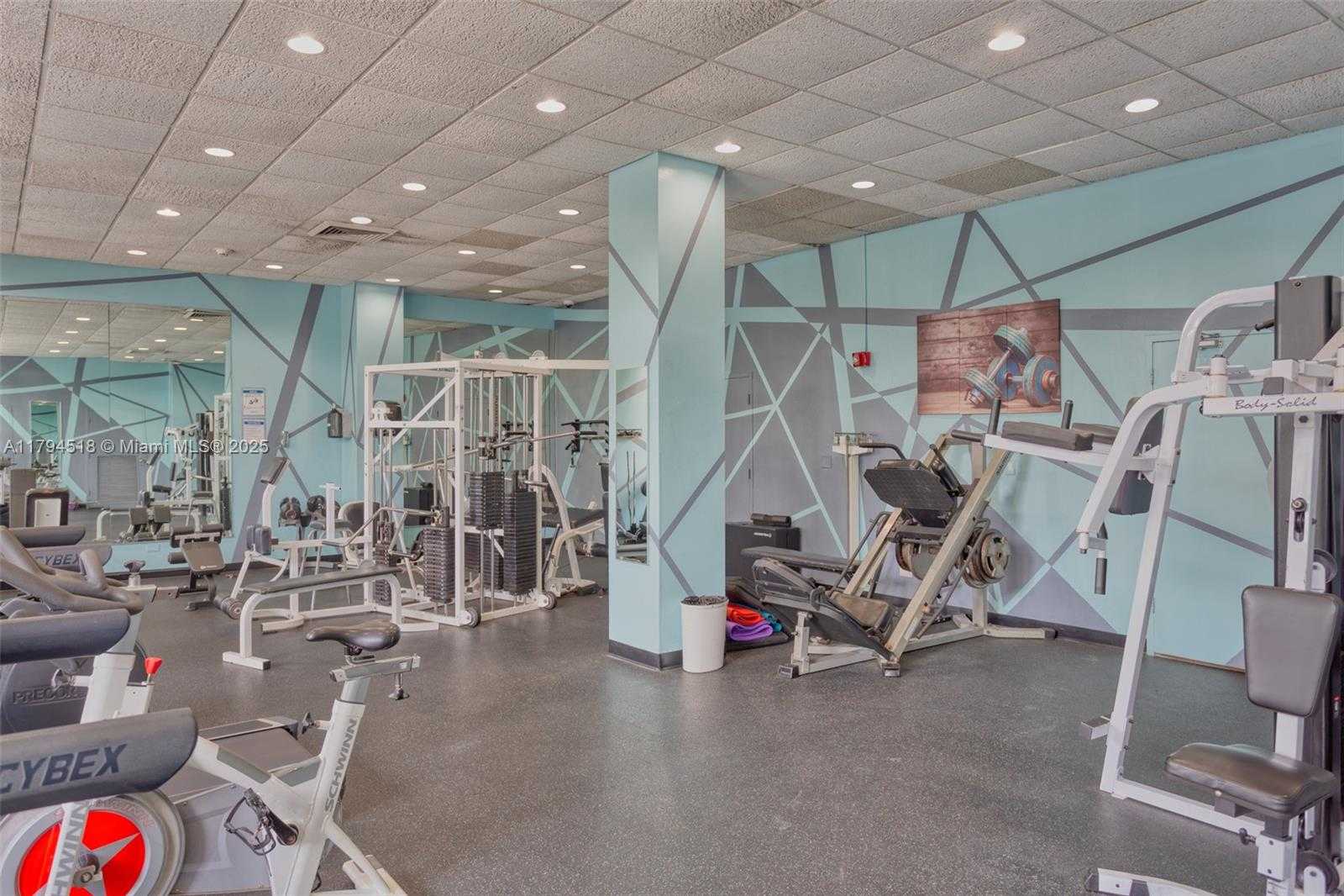 Small Image of 7441 WAYNE AVE #4H, Miami Beach Number 26