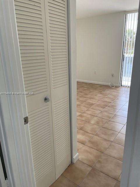 Small Image of 20515 EAST COUNTRY CLUB DR #246, Aventura Number 16