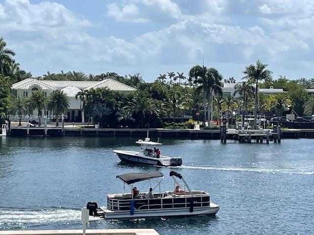 Small Image of 20515 EAST COUNTRY CLUB DR #246, Aventura Number 31