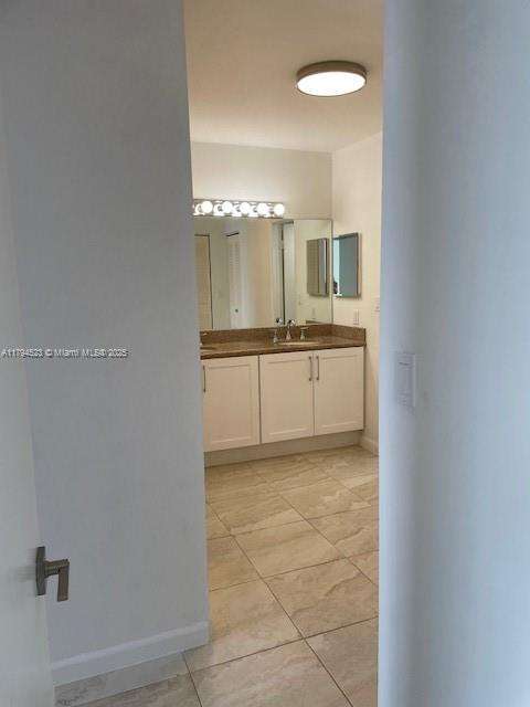Small Image of 20515 EAST COUNTRY CLUB DR #246, Aventura Number 7