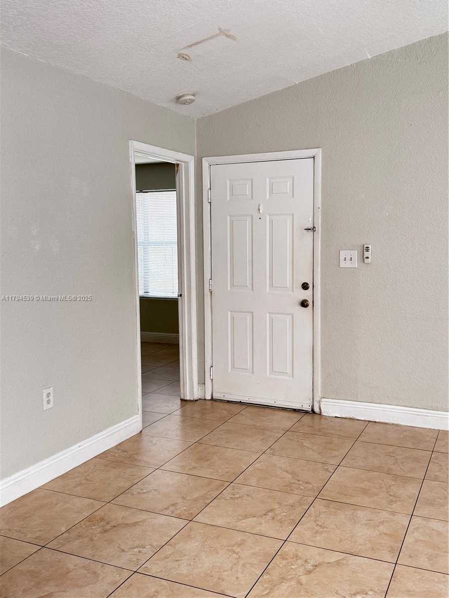 Small Image of 10441 SOUTH WEST 155TH CT #914, Miami Number 18