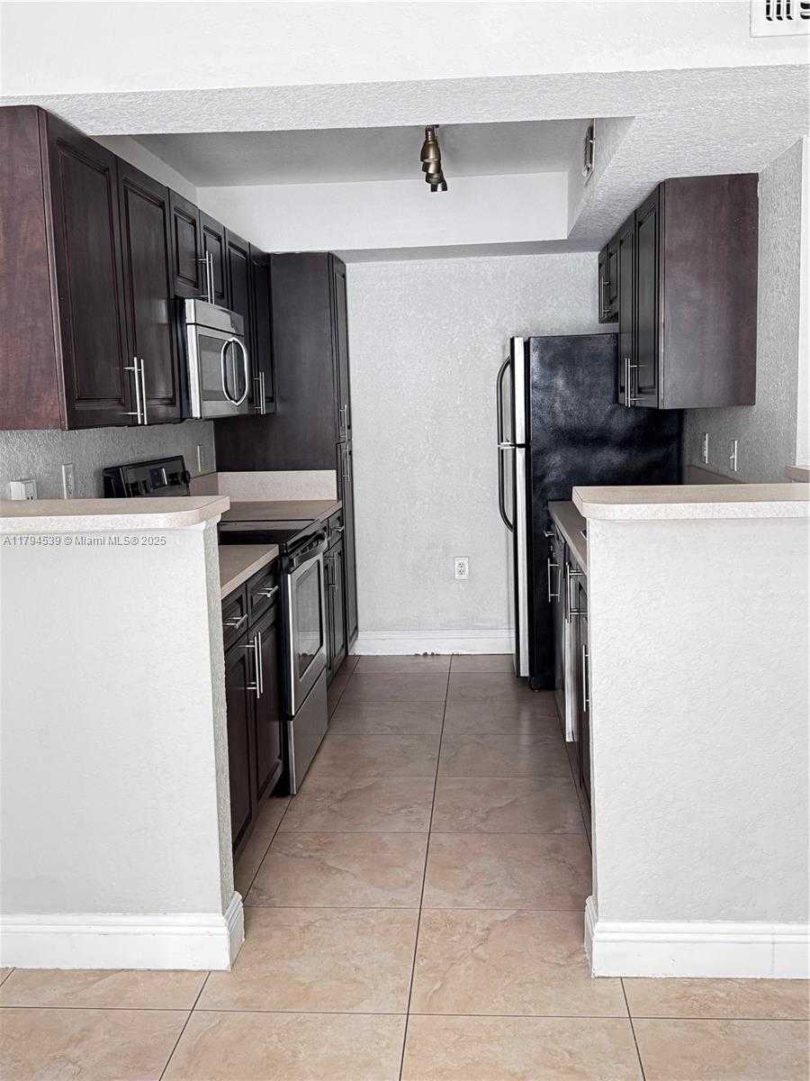 Small Image of 10441 SOUTH WEST 155TH CT #914, Miami Number 19