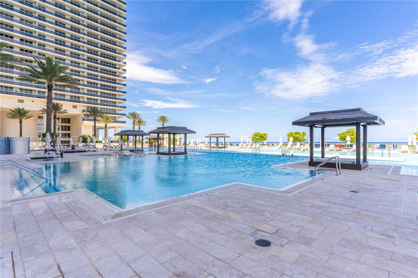 Small Image of 1830 SOUTH OCEAN DR #2608, Hallandale Beach Number 12