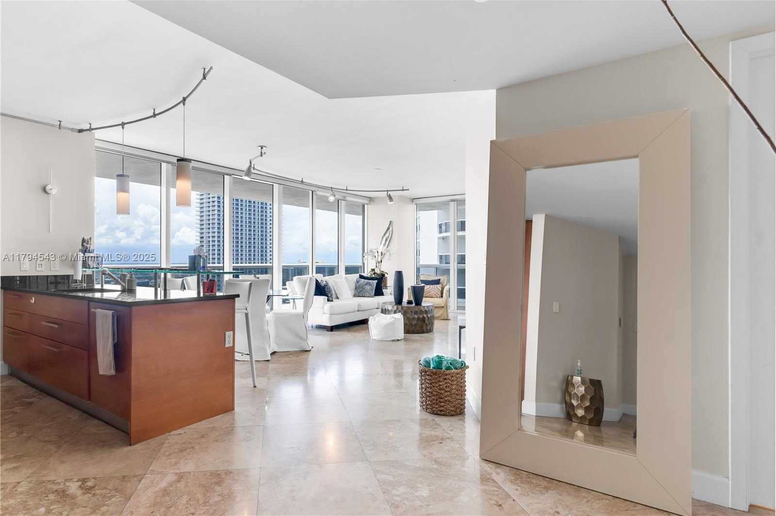 Small Image of 1830 SOUTH OCEAN DR #2608, Hallandale Beach Number 15