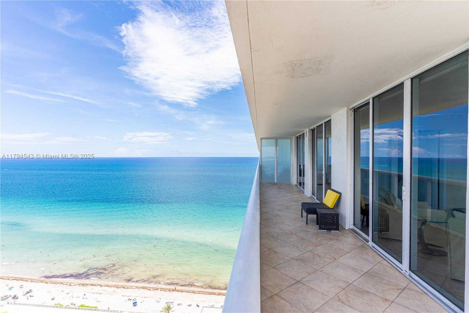 Small Image of 1830 SOUTH OCEAN DR #2608, Hallandale Beach Number 5