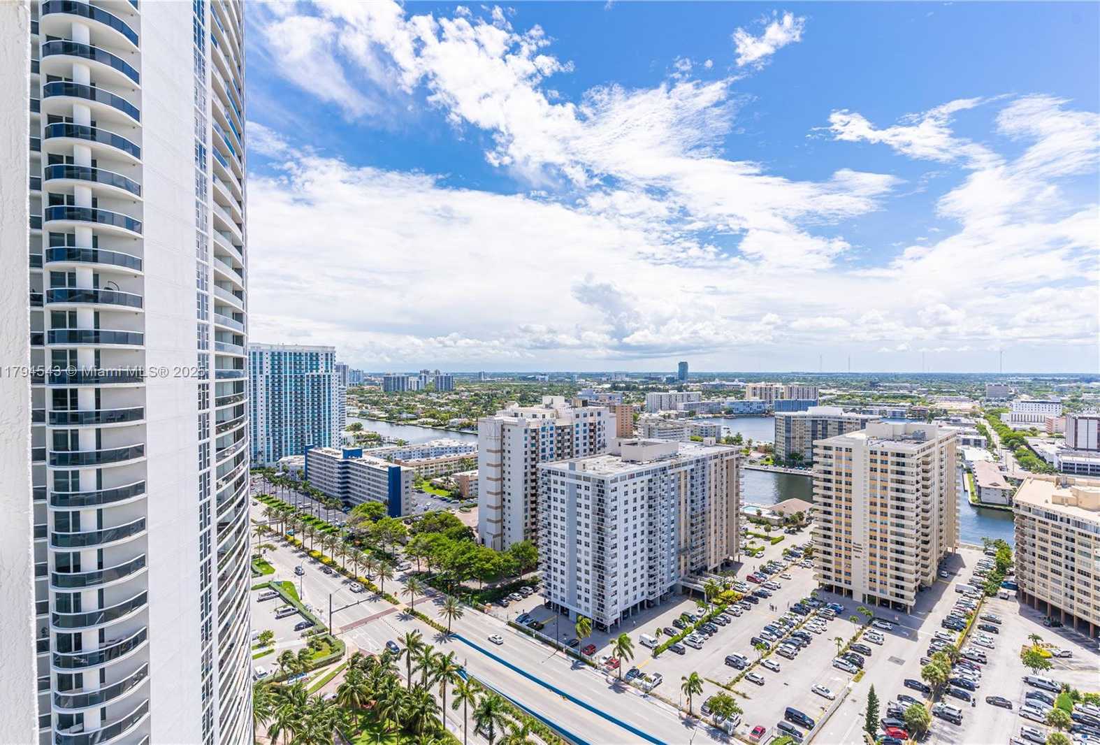 Small Image of 1830 SOUTH OCEAN DR #2608, Hallandale Beach Number 8