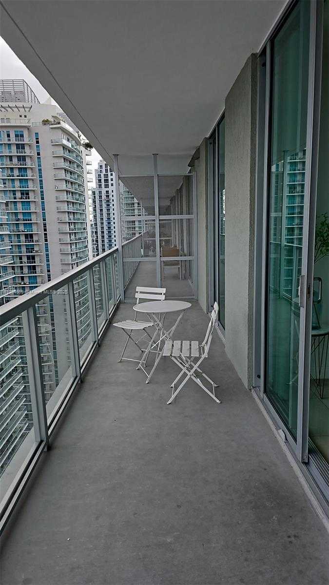Small Image of 79 SOUTH WEST 12TH ST #3711-S, Miami Number 6