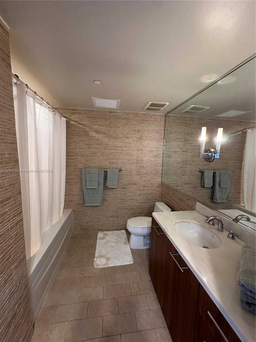 Small Image of 50 BISCAYNE BLVD #911, Miami Number 10