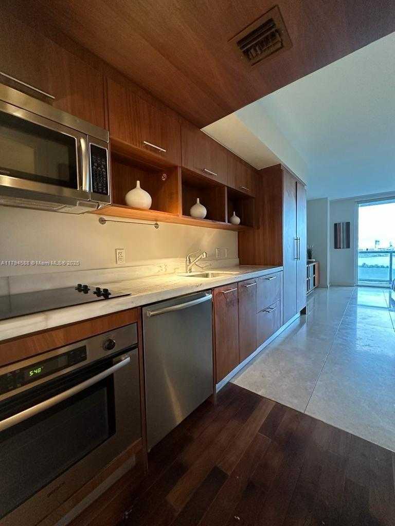 Small Image of 50 BISCAYNE BLVD #911, Miami Number 14