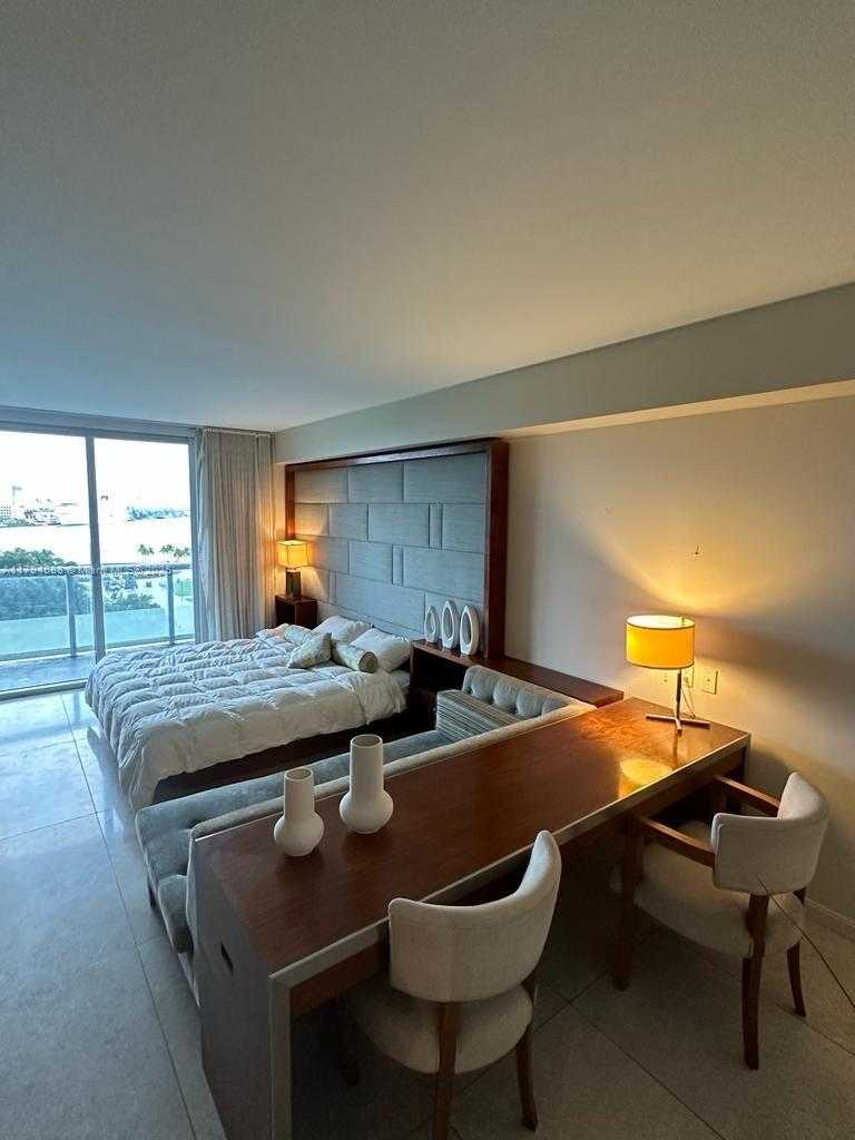 Small Image of 50 BISCAYNE BLVD #911, Miami Number 16