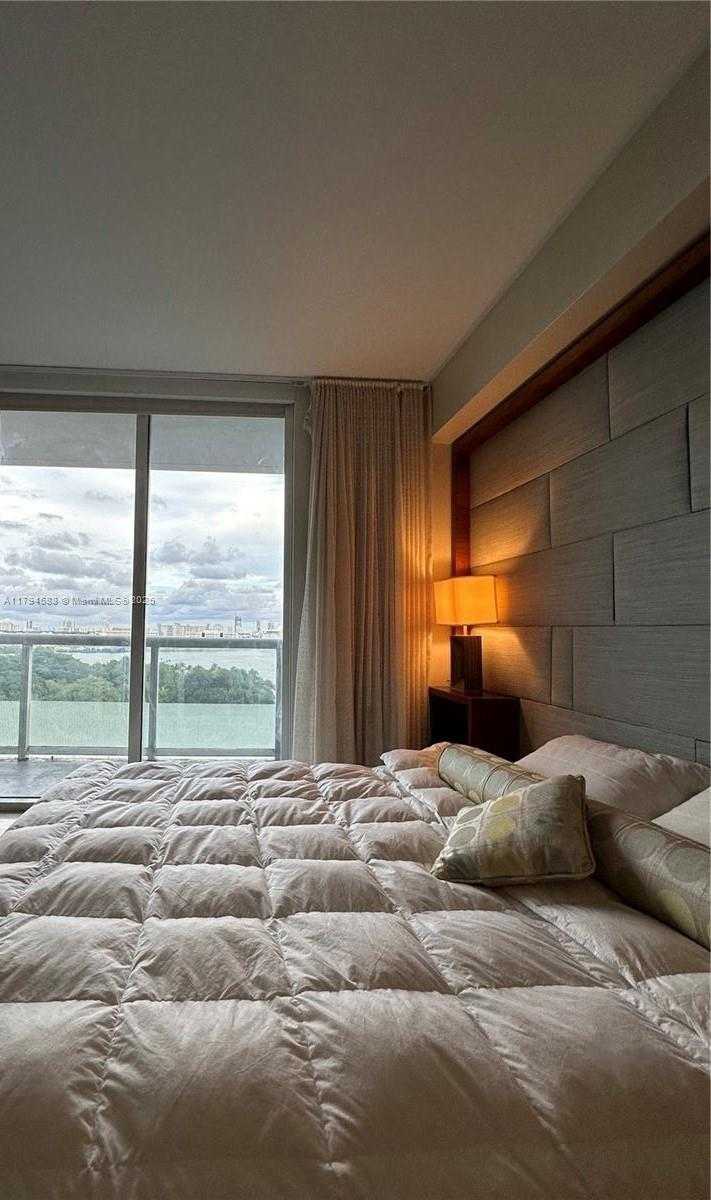 Small Image of 50 BISCAYNE BLVD #911, Miami Number 6