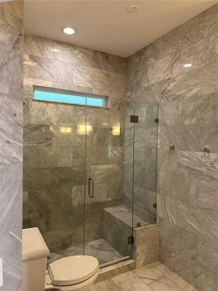Small Image of 10600 SOUTH WEST 69TH AVE, Pinecrest Number 88