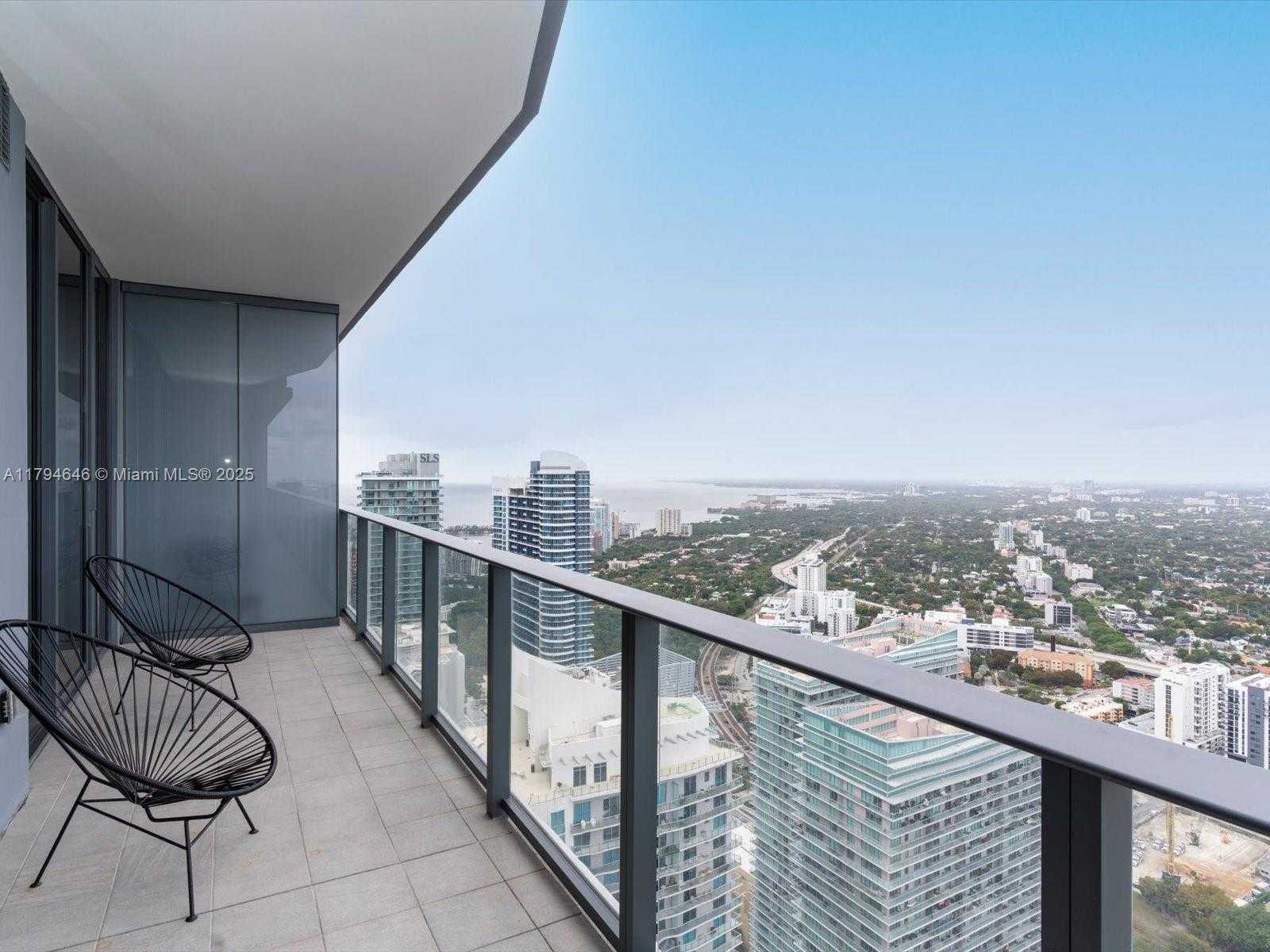 Small Image of 1000 BRICKELL PLZ #PH5706, Miami Number 20