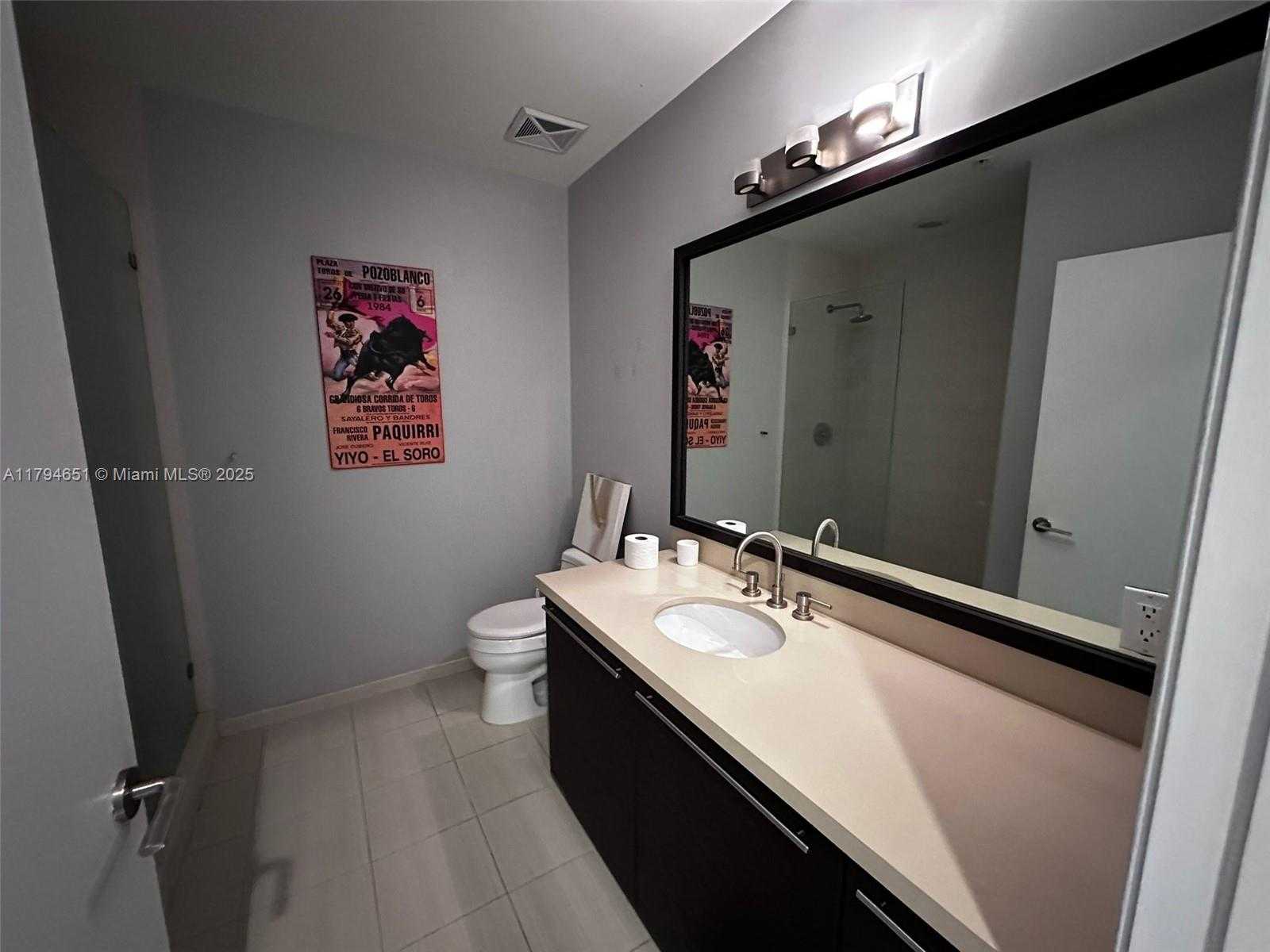Small Image of 7930 EAST DR #1007, North Bay Village Number 11