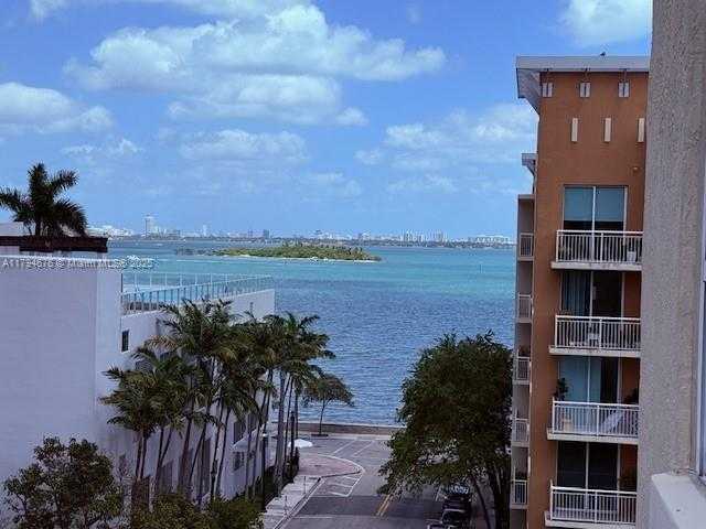 Small Image of 2001 BISCAYNE BLVD #2502, Miami Number 12