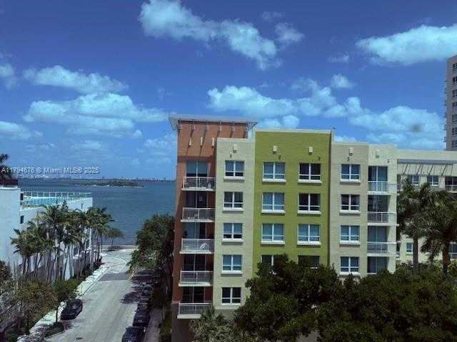 Small Image of 2001 BISCAYNE BLVD #2502, Miami Number 18