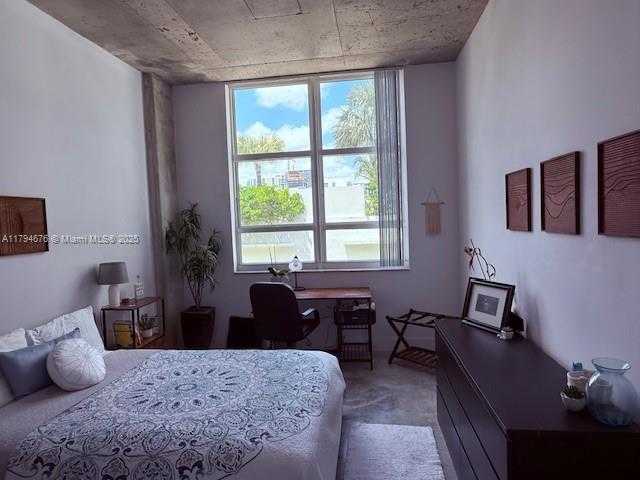 Small Image of 2001 BISCAYNE BLVD #2502, Miami Number 6