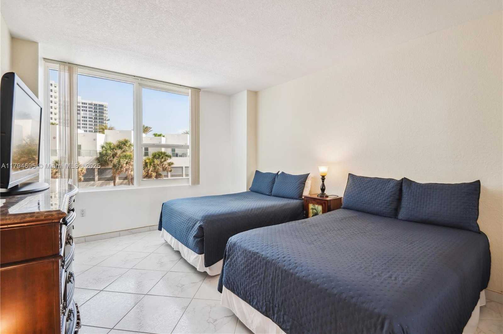 Small Image of 3505 SOUTH OCEAN DR #212, Hollywood Number 13