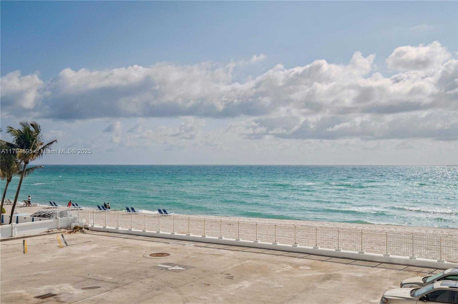 Small Image of 3505 SOUTH OCEAN DR #212, Hollywood Number 2