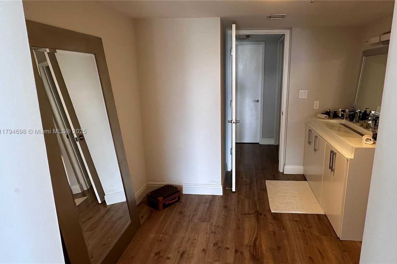 Small Image of 20225 NORTH EAST 34TH CT #2113, Aventura Number 25