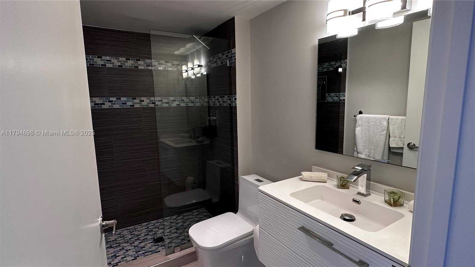 Small Image of 20225 NORTH EAST 34TH CT #2113, Aventura Number 33
