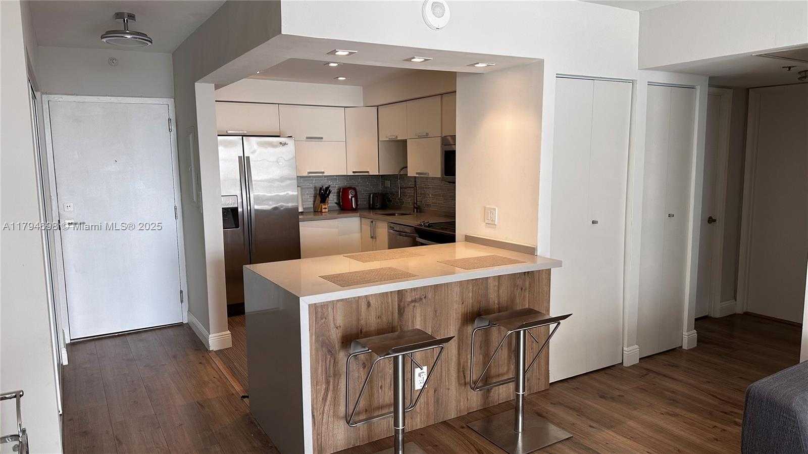 Small Image of 20225 NORTH EAST 34TH CT #2113, Aventura Number 6