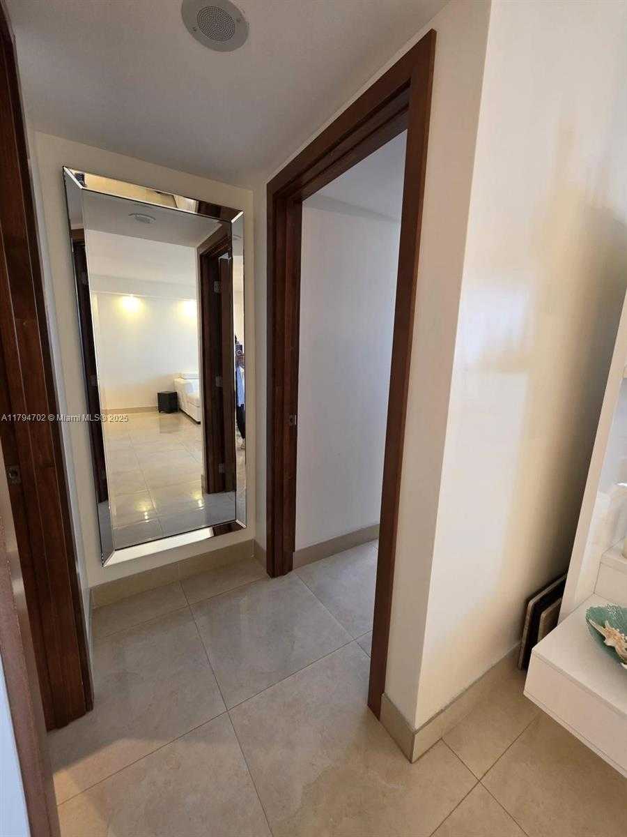 Small Image of 9225 COLLINS AVE #1409, Surfside Number 15