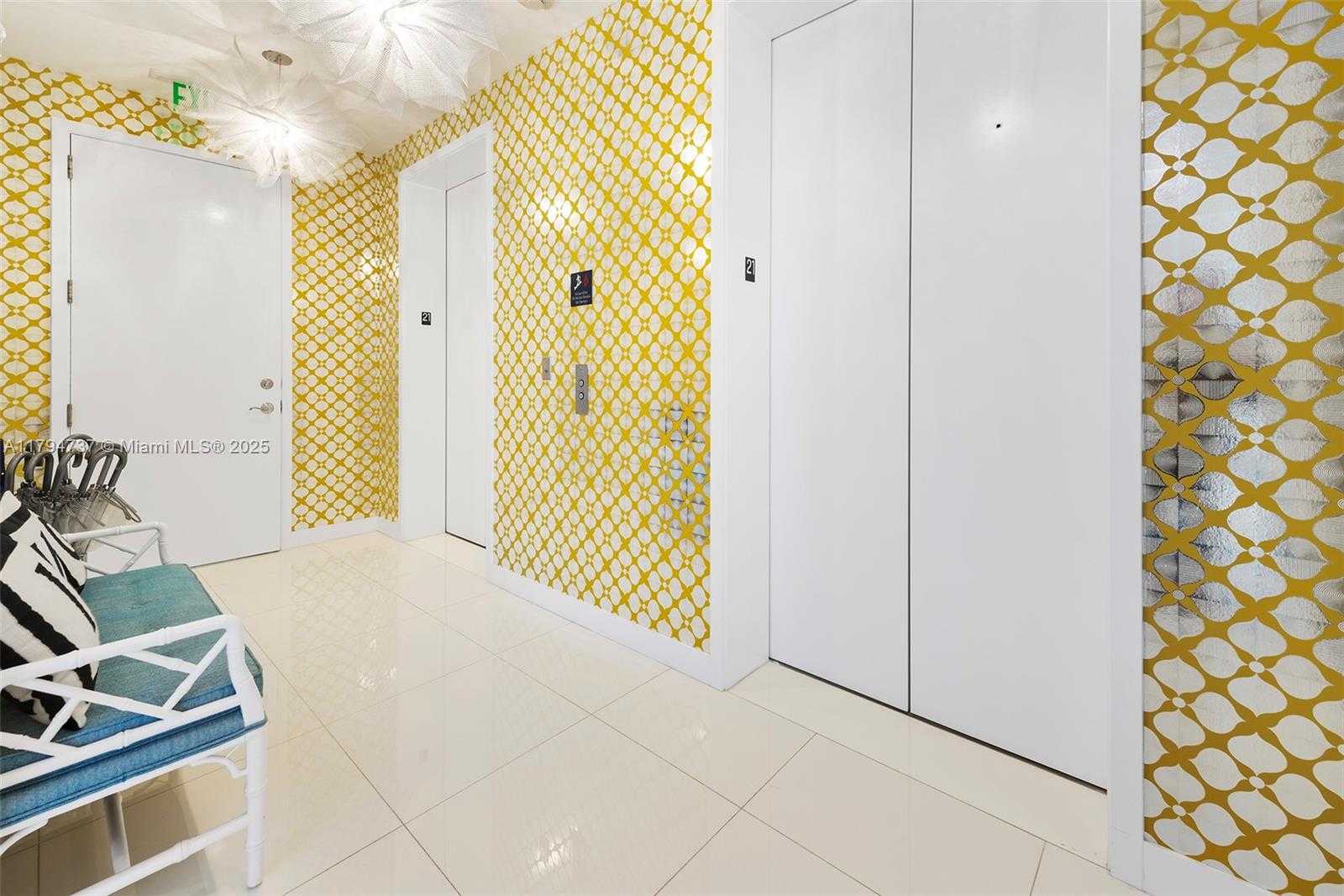 Small Image of 100 SOUTH POINTE DR #2101, Miami Beach Number 34