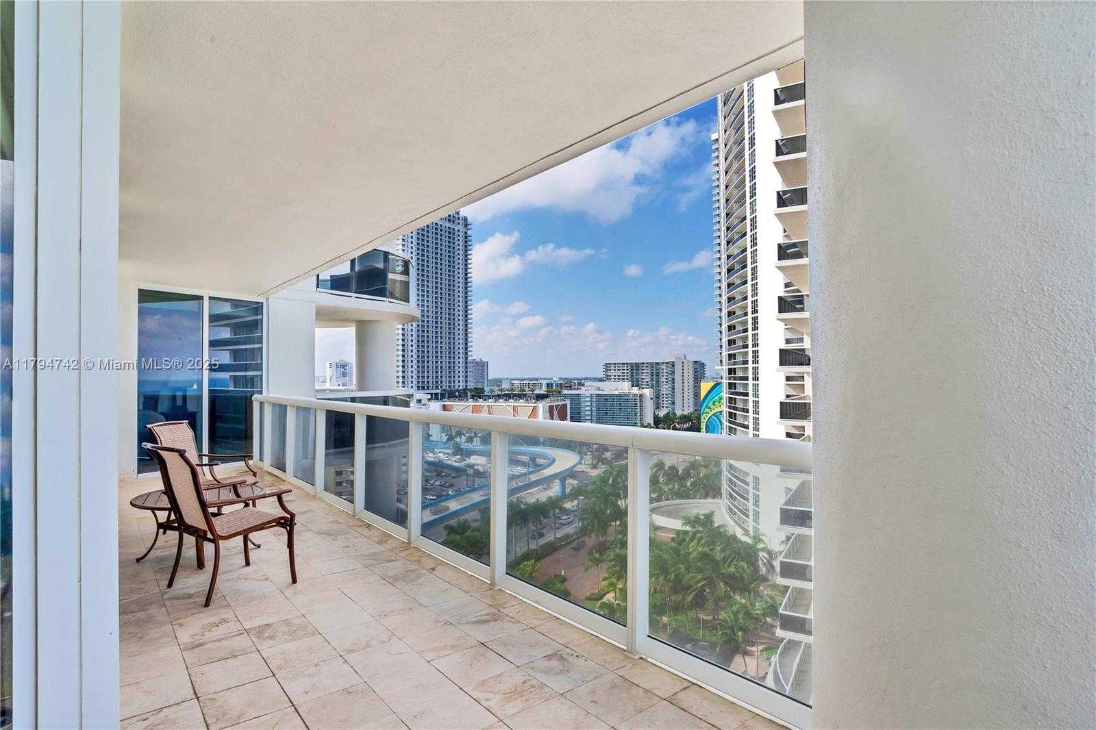 Small Image of 1850 SOUTH OCEAN DR #1410, Hallandale Beach Number 14