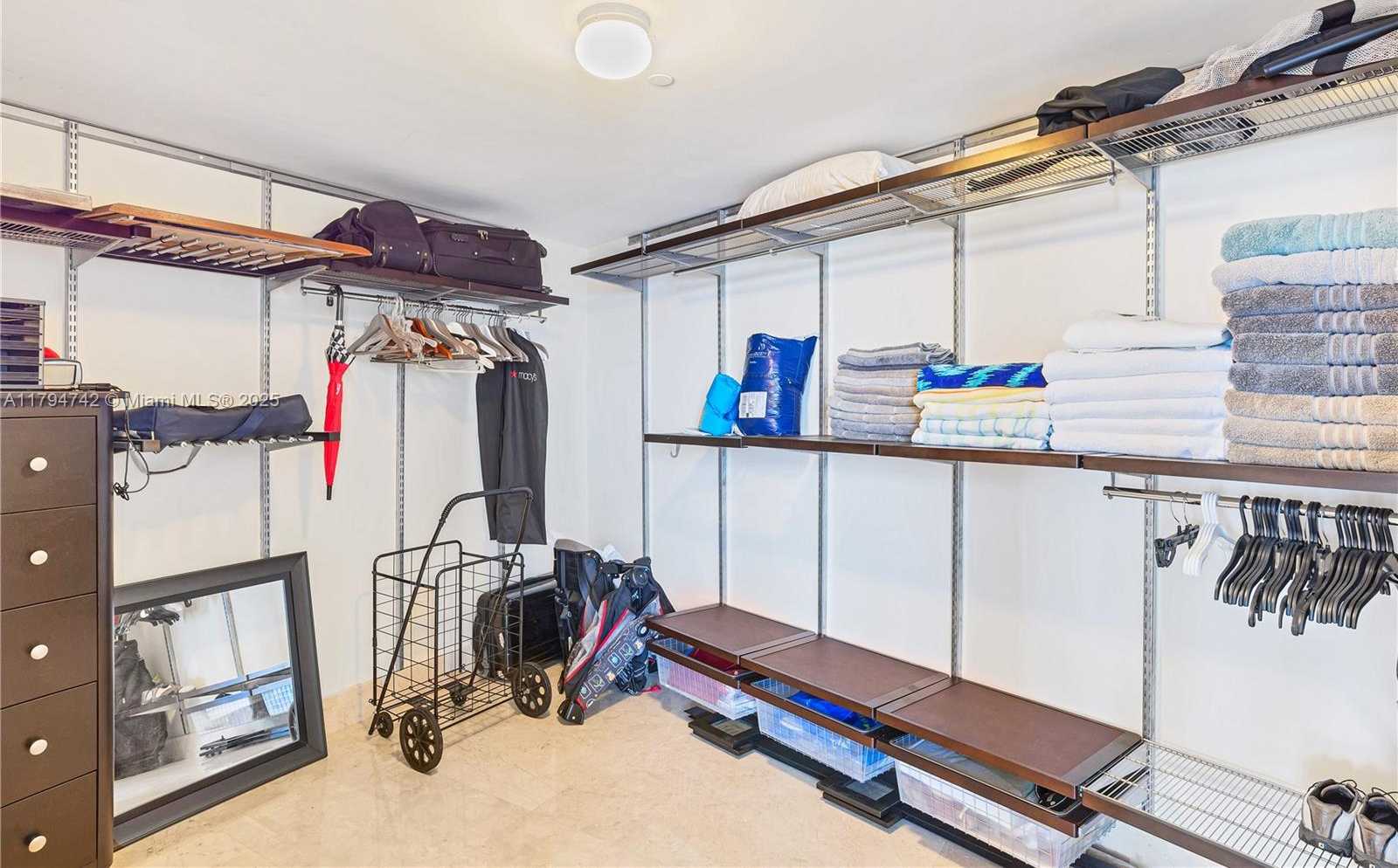 Small Image of 1850 SOUTH OCEAN DR #1410, Hallandale Beach Number 19