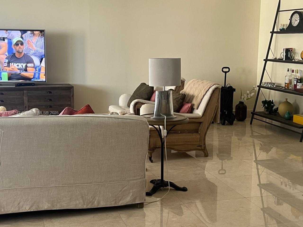 Small Image of 1850 SOUTH OCEAN DR #1410, Hallandale Beach Number 27