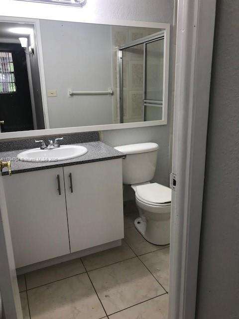 Small Image of 801 #204W, Miami Number 6