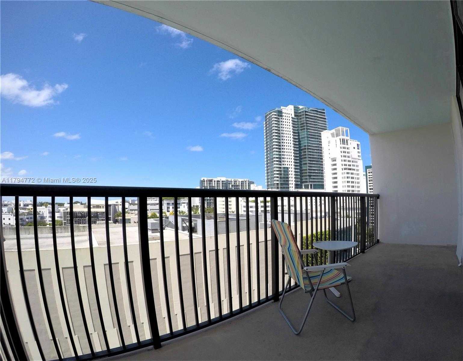 Small Image of 1800 COLLINS AVE #8A, Miami Beach Number 22