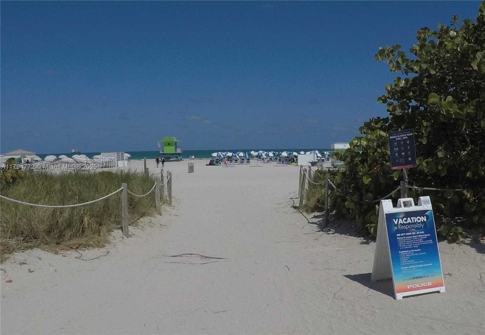 Small Image of 1800 COLLINS AVE #8A, Miami Beach Number 32