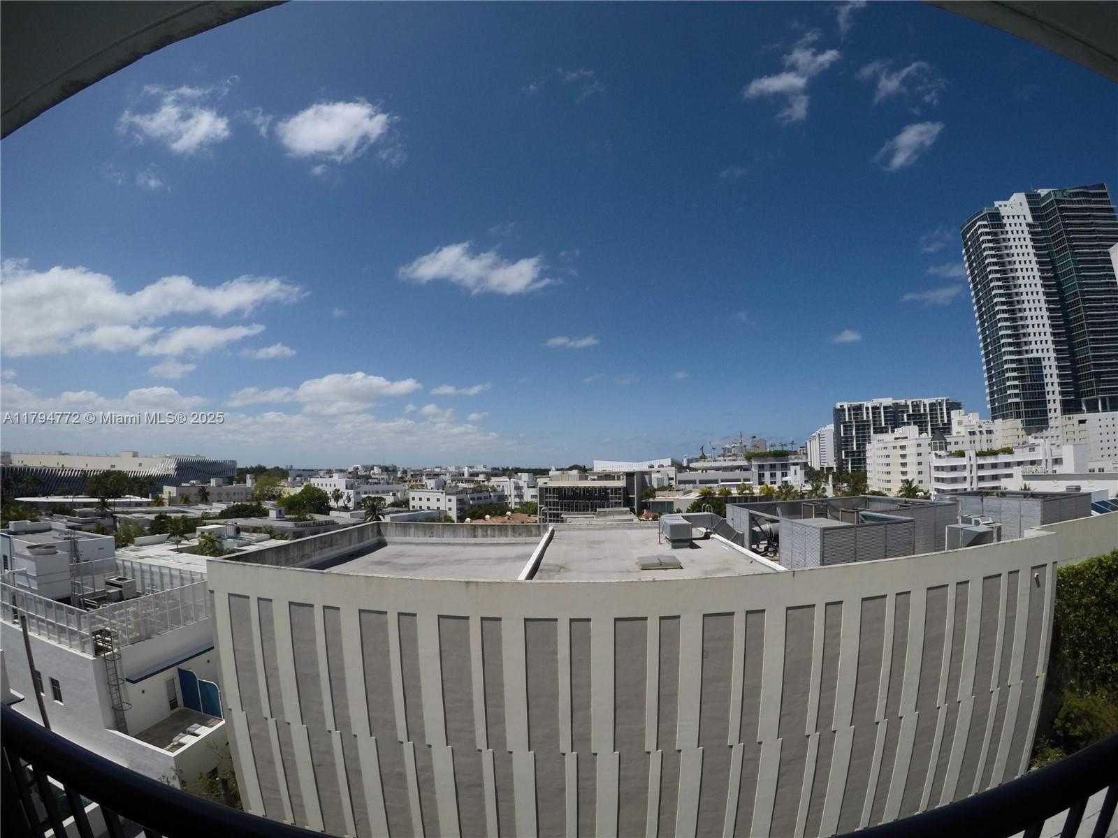 Small Image of 1800 COLLINS AVE #8A, Miami Beach Number 33