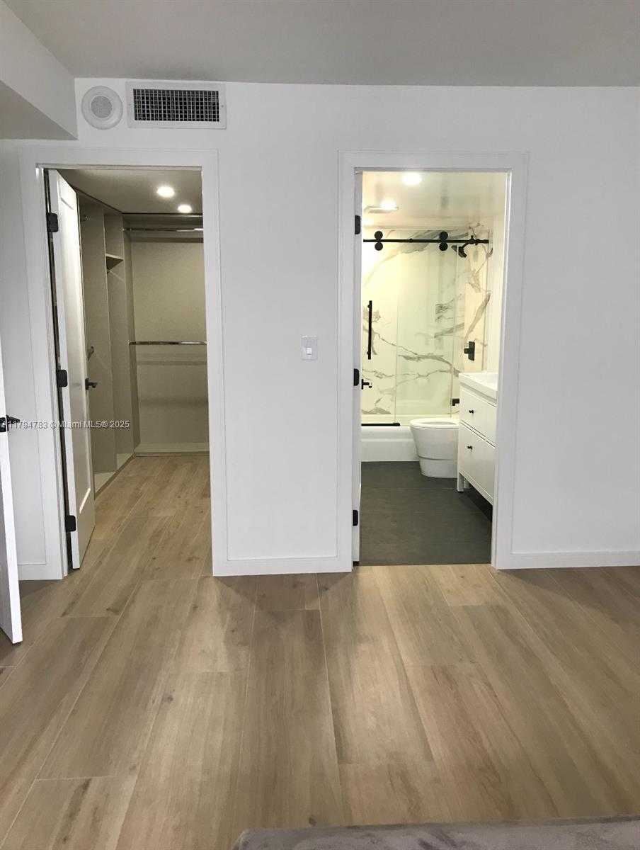 Small Image of 251 174TH ST #1009, Sunny Isles Beach Number 13