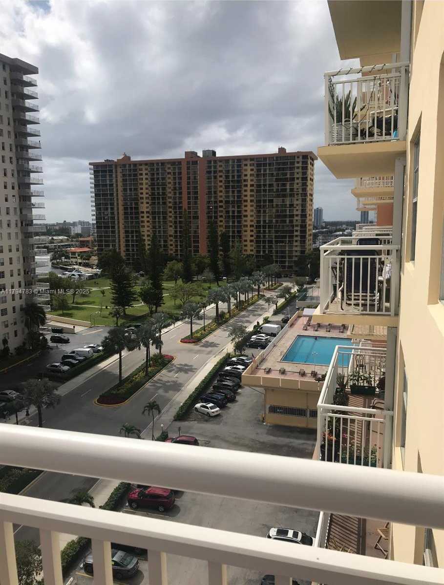 Small Image of 251 174TH ST #1009, Sunny Isles Beach Number 29