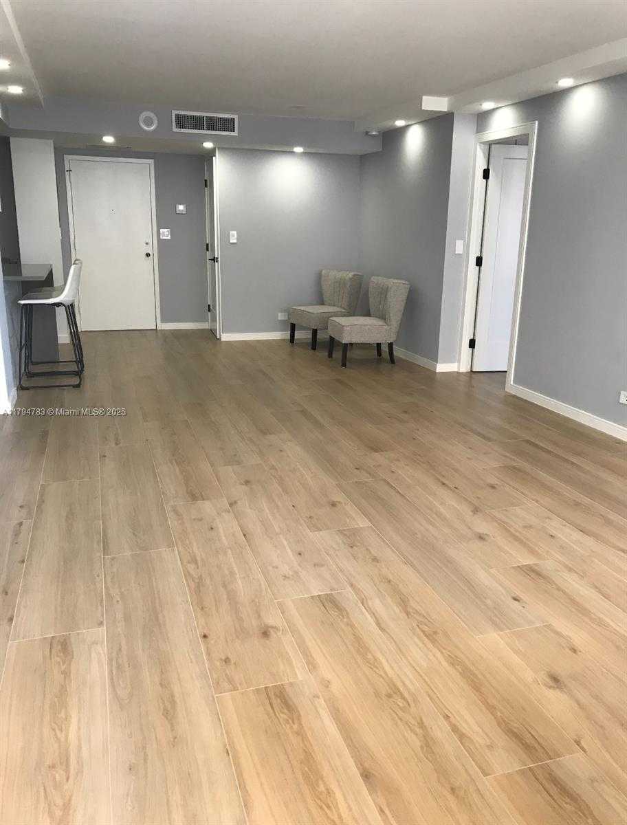 Small Image of 251 174TH ST #1009, Sunny Isles Beach Number 3