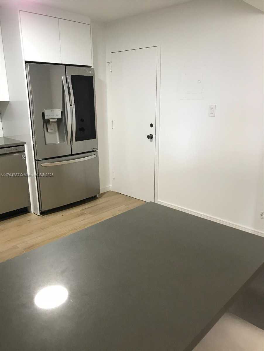 Small Image of 251 174TH ST #1009, Sunny Isles Beach Number 8