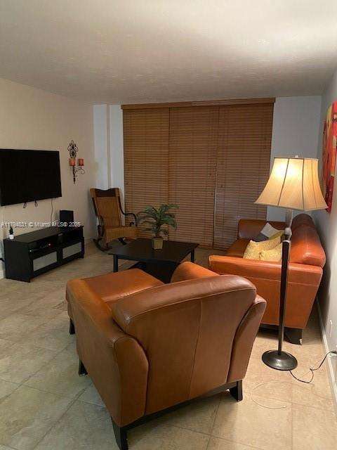 Small Image of 3801 SOUTH OCEAN DR #1K, Hollywood Number 3