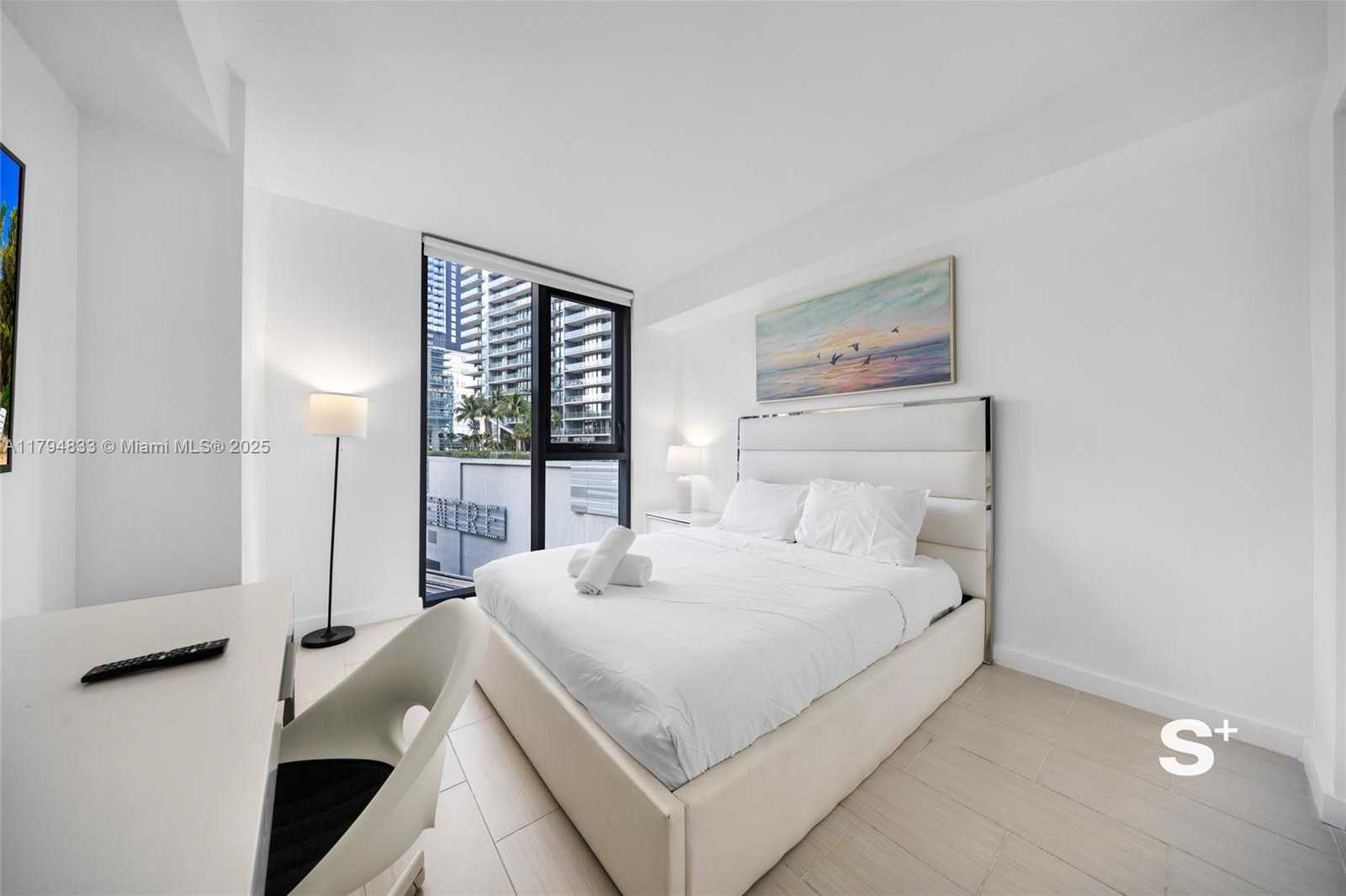 Small Image of 31 SOUTH EAST 6TH ST #1407, Miami Number 13