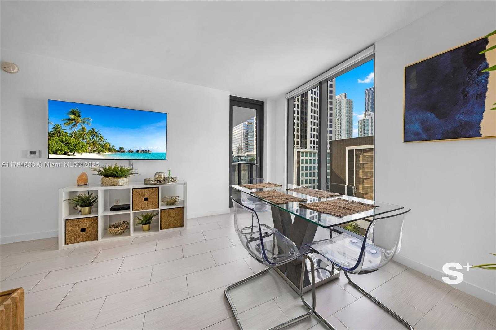 Small Image of 31 SOUTH EAST 6TH ST #1407, Miami Number 8